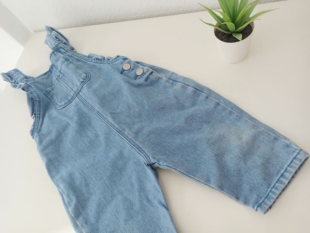 Pero vaquero bebé talla 6-9meses zara