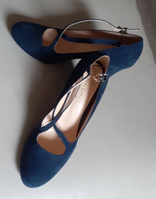 Scarpe décolleté n. 38 blu praticamente nuove