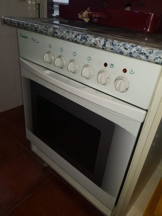 Horno aspes de segunda mano en Madrid en WALLAPOP