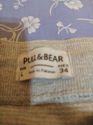 Pantalón chandal hombre Pull and Bear de segunda mano por 4 EUR en Miranda  de Ebro en WALLAPOP