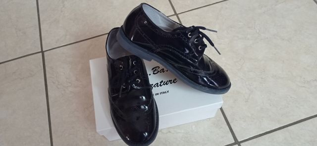 mocassini eleganti di vernice blu+ cintura