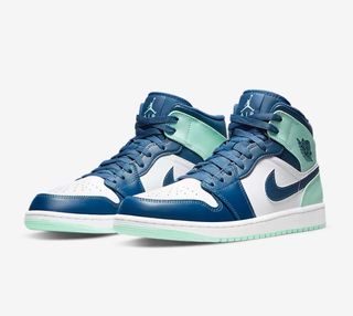 Nike Air Jordan 1 Mid Mystic Navy Mint Foam 42 de segunda mano por 180 EUR  en Montcada i Reixac en WALLAPOP