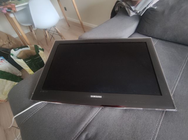 TV SAMSUNG UE32B6000, LCD ULTRADELGADO