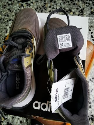 Zapatillas Adidas talla 41.5 de segunda mano por 35 EUR en Xirivella en  WALLAPOP
