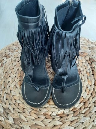 Sandalia - bota Boho de segunda mano por 30 EUR en Blanes en WALLAPOP