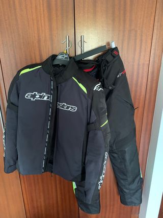 Traje cordura Alpinestars de segunda mano por 200 EUR en Guillar en WALLAPOP