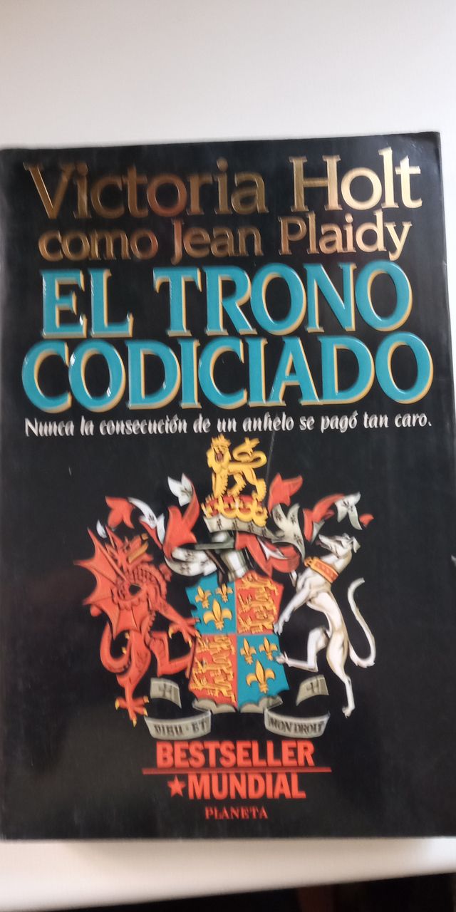 LIBRO EL TRONO CODICIADO