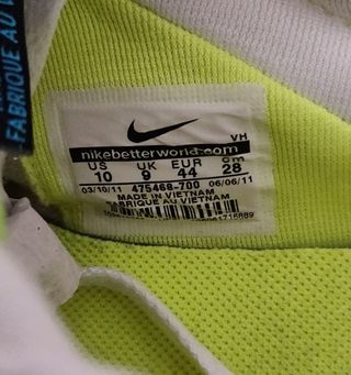 Zapatillas Nike fluorescentes de segunda mano por 30 EUR en Sangonera La  Verde en WALLAPOP