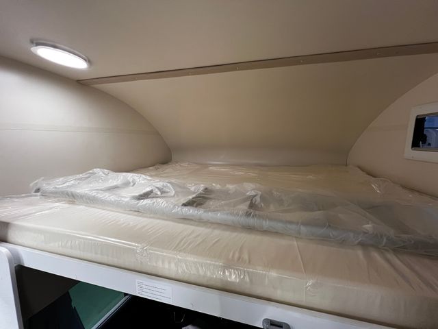 ALQUILER MCLOUIS GLAMYS 320 6 PLAZAS