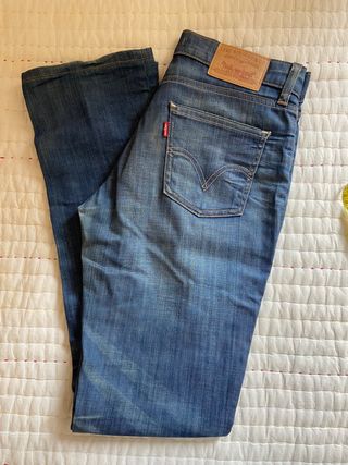 Pantalón Levi's 527 Outlet - ISCLAUJEANS