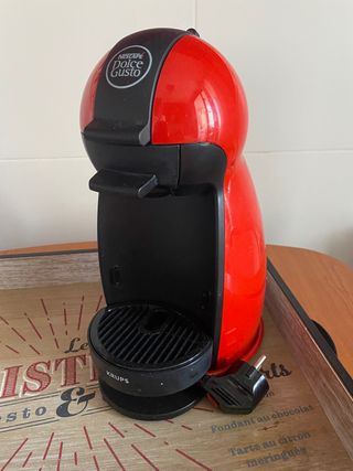 CAFETERA DELONGHI NESCAFE DOLCE GUSTO | Tienda de segunda mano RealCash