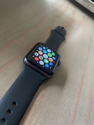 Apple Watch Nike Series 2 de segunda mano por 160 EUR en Madrid en WALLAPOP