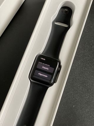 Reloj Apple watch series 2 42mm de segunda mano por 90 EUR en Barcelona en  WALLAPOP