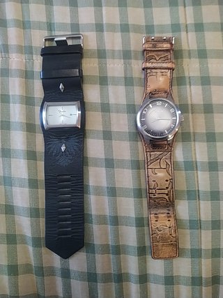2 relojes de la casa fender USA de segunda mano por 70 EUR en Getafe en  WALLAPOP