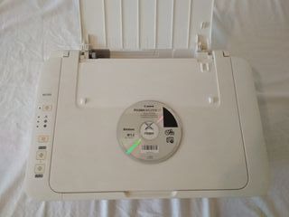 Impresora a tinta CANON PIXMA MG2500 de segunda mano por 9 EUR en Valencia  en WALLAPOP