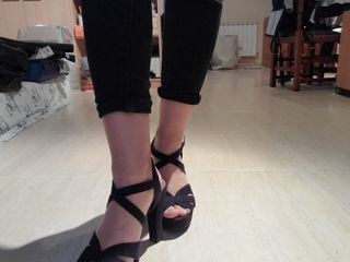 Tacones negros Marypaz de segunda mano por 10 EUR en Alovera en WALLAPOP