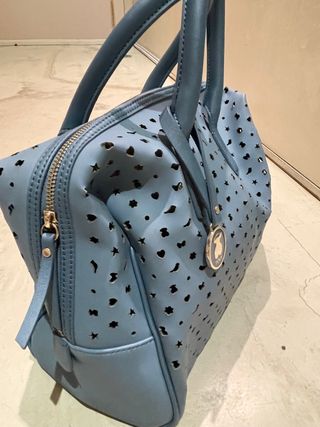 Bolso de Tous azul celeste de segunda mano por 120 EUR en Atalaya Isdabe en  WALLAPOP