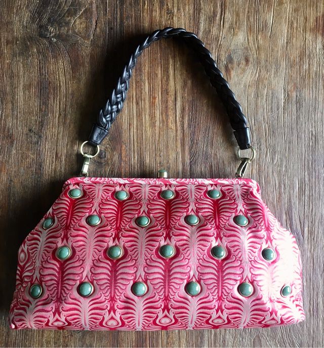 Borsa SHANGAI TANG con incastonatura in giada