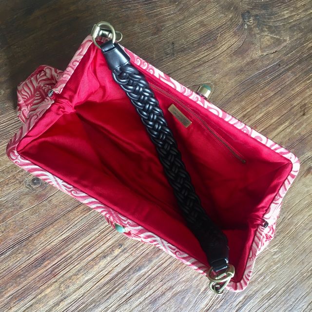 Borsa SHANGAI TANG con incastonatura in giada