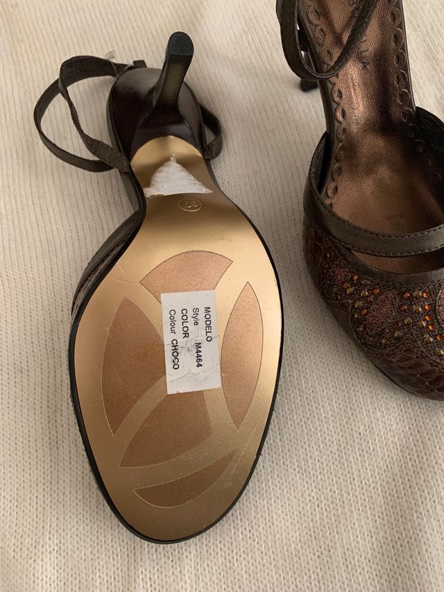 ZAPATOS DE PIEL DE ROBERTO BOTELLA