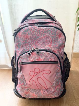 Mochila Totto con ruedas de segunda mano por 20 EUR en Valdemoro en WALLAPOP