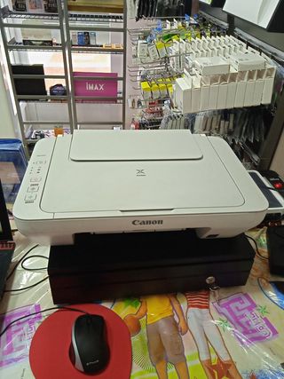 Impresora Canon Pixma MG2450 de segunda mano por 10 EUR en Granada en  WALLAPOP