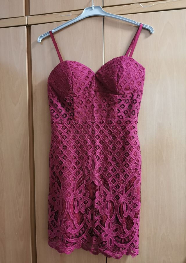 vestito corto in pizzo nuovo