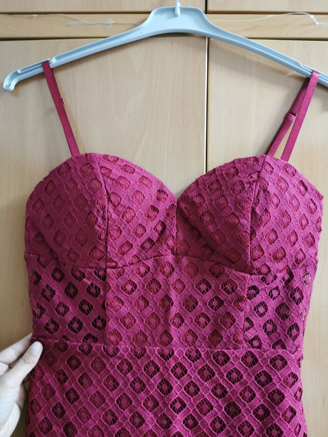 vestito corto in pizzo nuovo