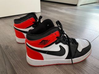Zapatillas Nike Jordan niño número 37 de segunda mano por 35 EUR en Molino  de La Hoz en WALLAPOP