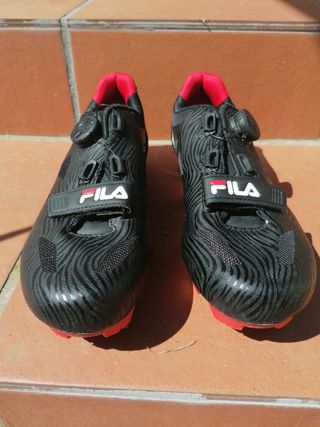 Zapatillas MTB Fila, talla 41 de segunda mano por 30 EUR en Cáceres en  WALLAPOP