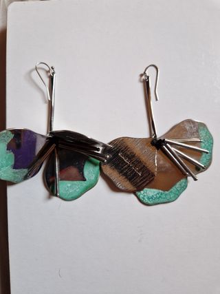 Pendientes largos Bimba y Lola de segunda mano por 15 EUR en Cubas de la  Sagra en WALLAPOP