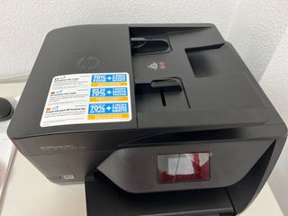 Impresora HP OfficeJet 6951+lote cartuchos de segunda mano por 150 EUR en  Oliva en WALLAPOP
