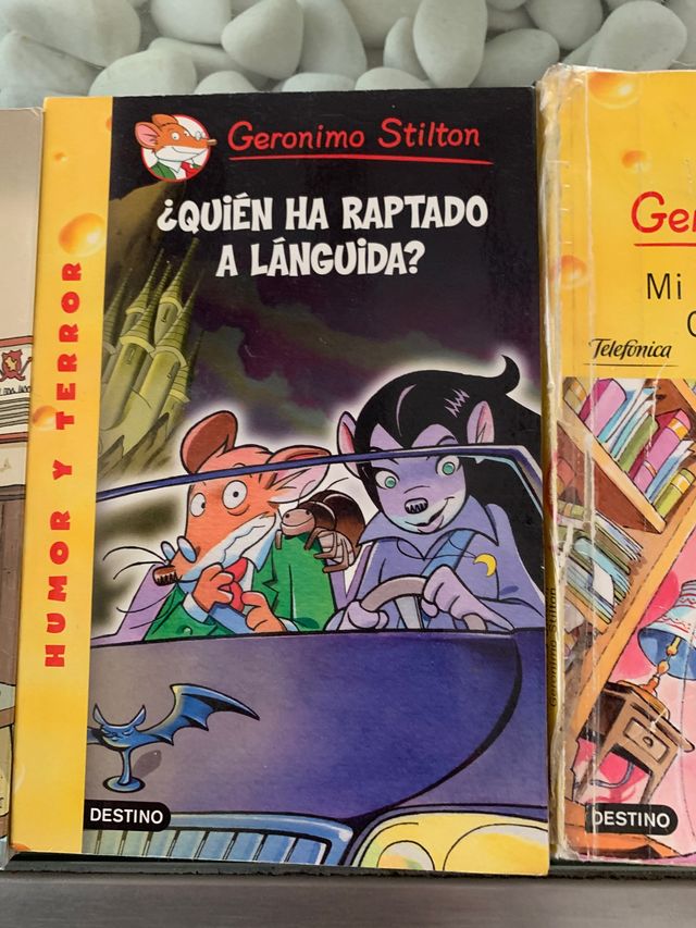 Dos títulos de Gerónimo Stilton +1 de regalo