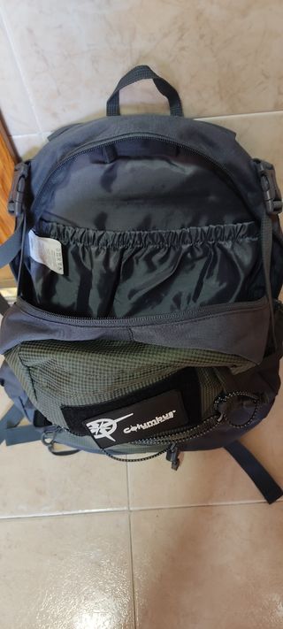 Mochila Columbus Russell 25l de segunda mano por 40 EUR en Fuenlabrada en  WALLAPOP