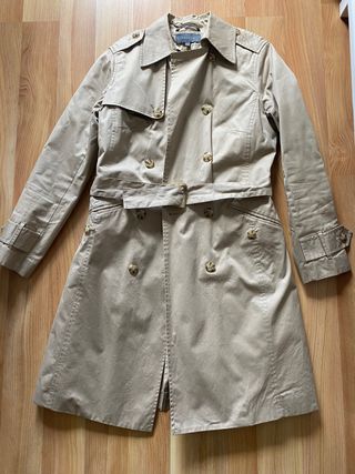 Gabardina clásica de Trucco de segunda mano por 50 EUR en Puertollano en  WALLAPOP