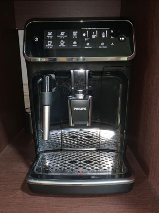 Cafetera super automática PHILIPS SAECO 3200 de segunda mano por 150 EUR en  Crevillent en WALLAPOP