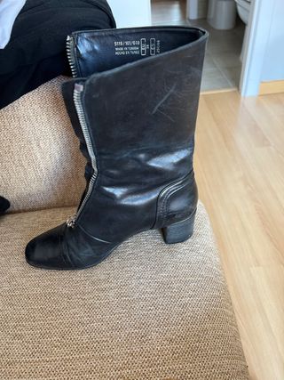 Botines cremallera delantera zara talla 38 de segunda mano por 15 EUR en  Madrid en WALLAPOP