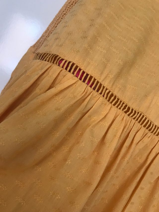 Vestido de hombros 40. 45 cintura 50 pecho