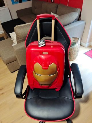 Maleta cabina Samsonite Marvel Iron Man de segunda mano por 110 EUR en  Logroño en WALLAPOP