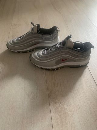 Zapatillas Nike Air Max 97 plateadas de segunda mano por 75 EUR en Valencia  en WALLAPOP