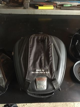 Maleta para moto de segunda mano en Caldes de Montbui en WALLAPOP