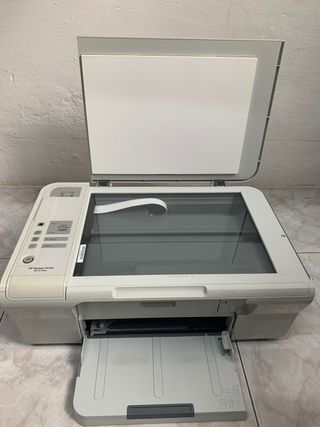 Impresora HP Deskjet F4210 de segunda mano por 15 EUR en Huétor Vega en  WALLAPOP
