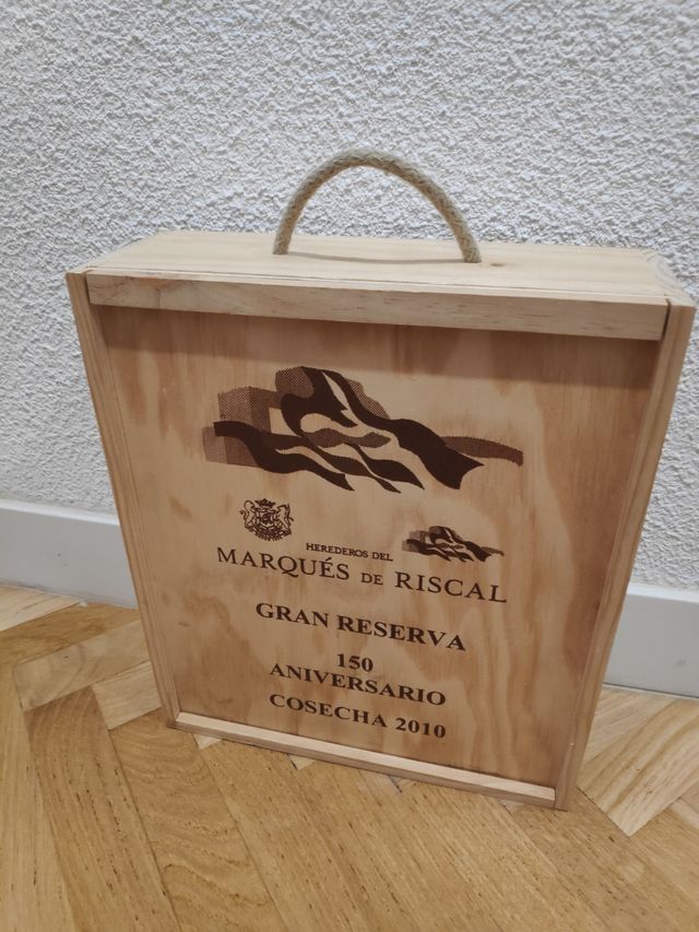 Caja de madera Marqués de Riscal