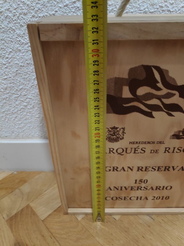 Caja de madera Marqués de Riscal