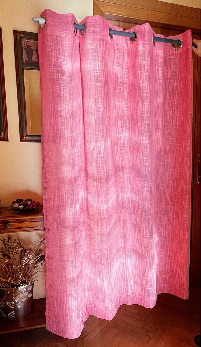 Cortinas rosa salmón de hilo entramado