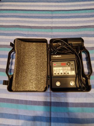 Pedal multiefectos para guitarra. de segunda mano por 70 EUR en Segovia en  WALLAPOP