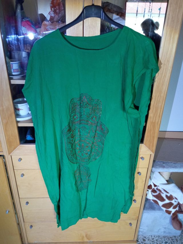 vestido de mano de Fátima 