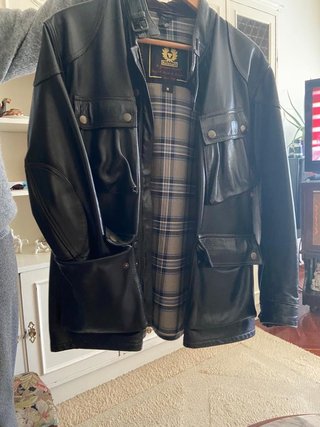 Cazadora de cuero BELSTAFF, de segunda mano por 280 EUR en O Birloque en  WALLAPOP