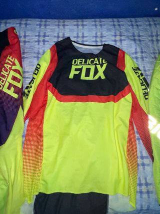 Equipación Motocross Fox de segunda mano por 70 EUR en Huelva en WALLAPOP