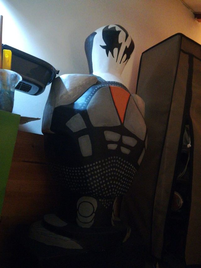 Liquidación escultura the kiss más de un metro